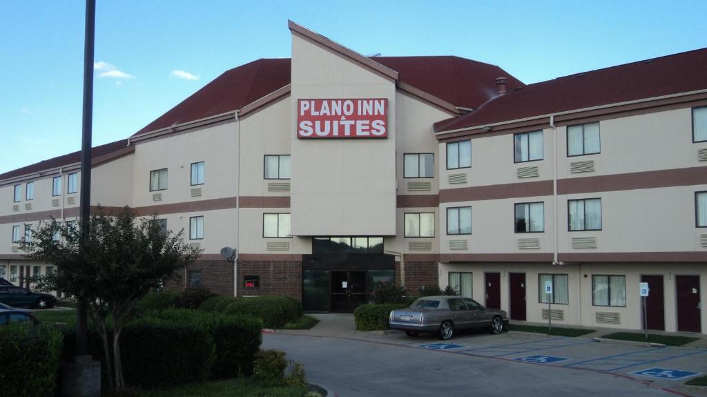 Plano Inn & Suites Exterior foto