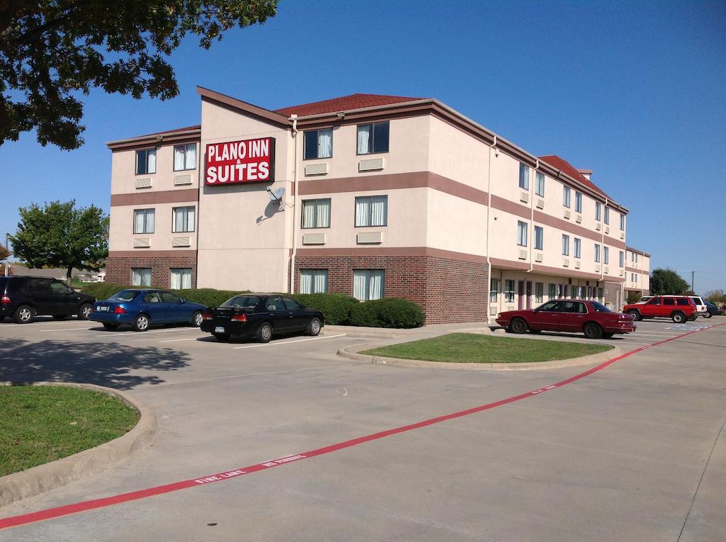 Plano Inn & Suites Exterior foto